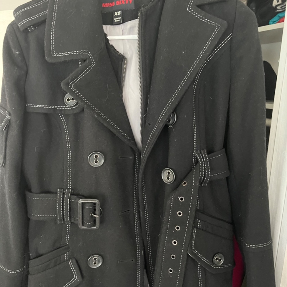 Coat - Picture 3 of 5